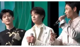 娱乐圈吃瓜影帝下载,揭秘影帝“吃瓜”背后的真相